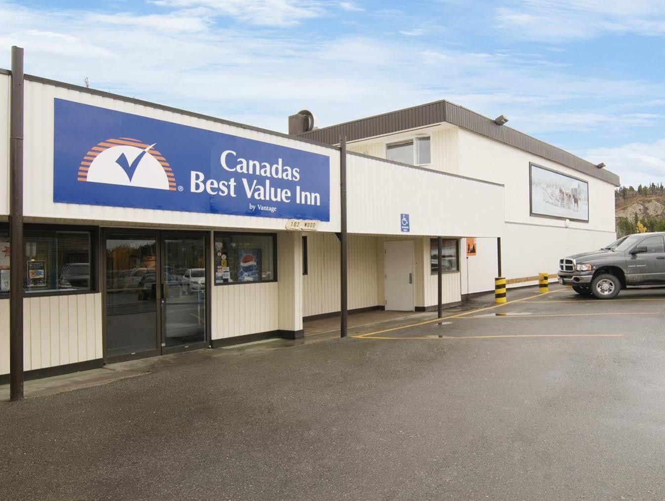 Canadas Best Value Inn- Riverview Hotel Whitehorse Exterior foto